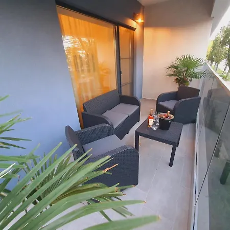 Ely Residence2 Apartment