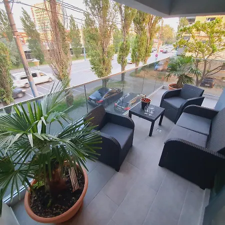 Apartment Ely Residence2 Mamaia