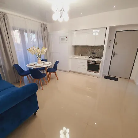 Ely Residence2